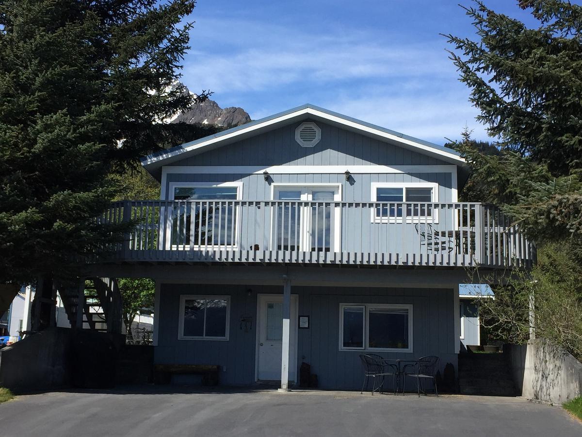 Bears Den Alaska Lodging Сьюард Экстерьер фото