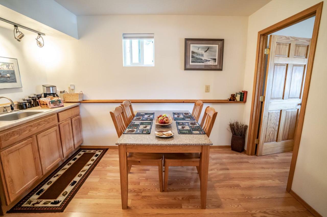 Bears Den Alaska Lodging Сьюард Экстерьер фото